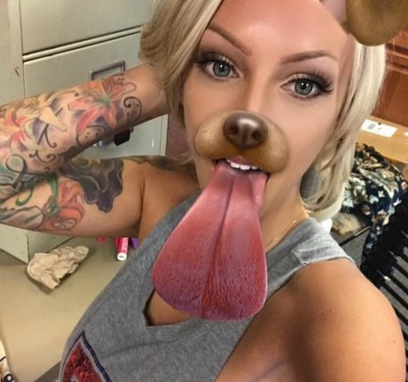 Michelle Pimer model adult galleries