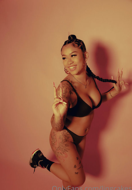 Lady Bug Baristas star porn pictures