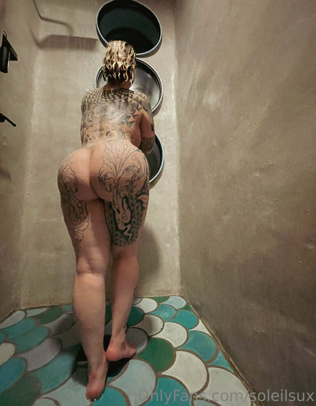 soleilsux model xxx photos