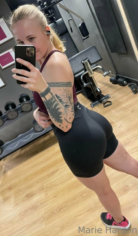 mariehardon model nice photo