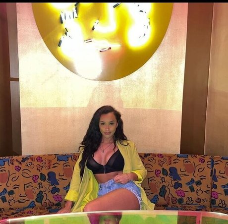 Sian Gabbidon model sexy galleries