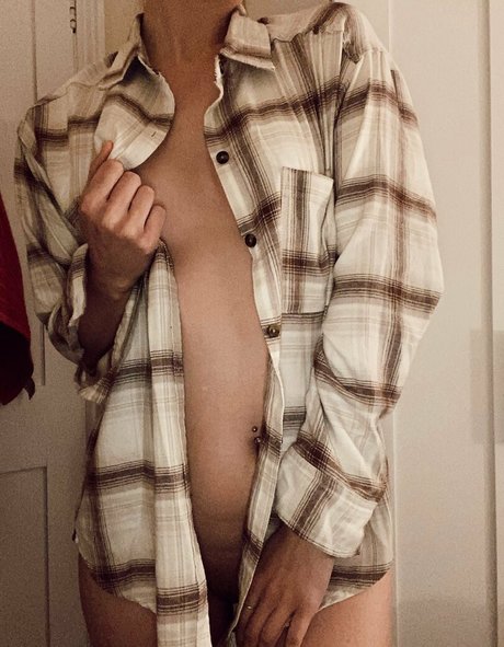 hilottiex nude star picture