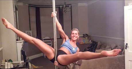 Michelle Fenwick model sex image