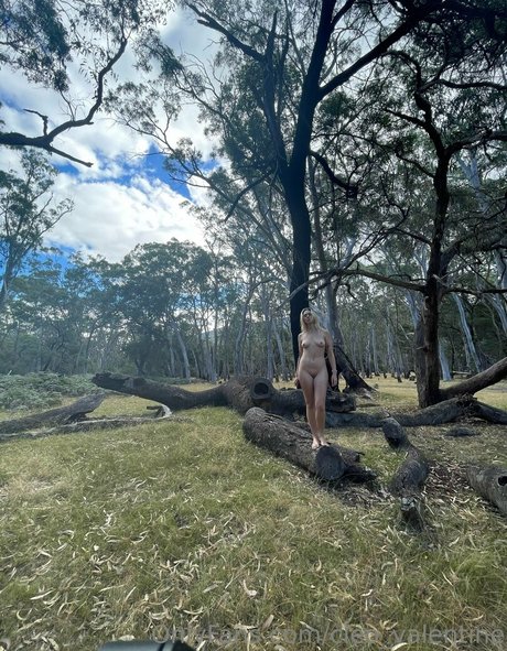 cleo valentine model porn pictures