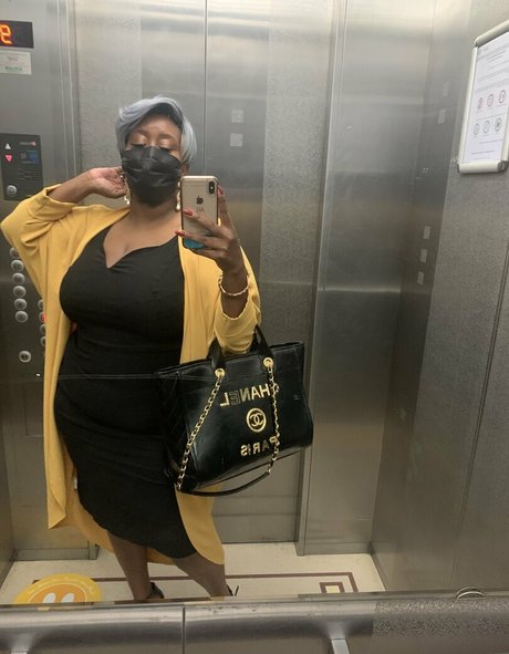 madam___caramel best star photos