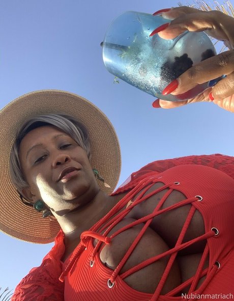 natural pawg onlyfans art naked images