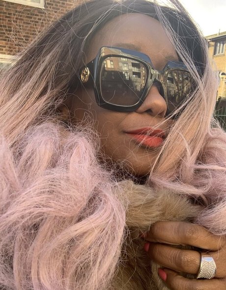 madam___caramel model porn images