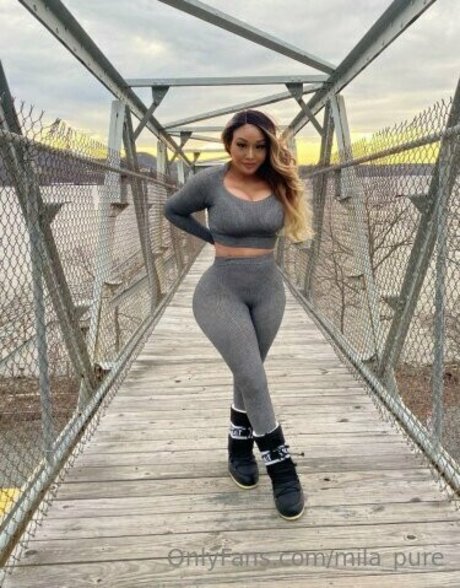 mila pure Quick model image