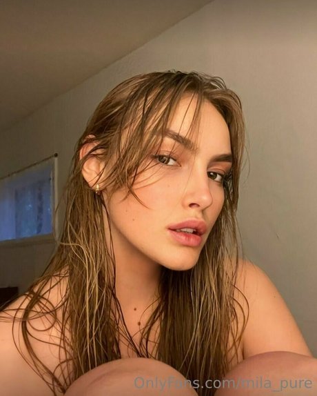 mila pure star art gallery