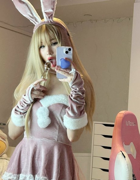 kiraistiny Quick model image