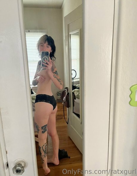 celebrity nude onlyfans top pictures