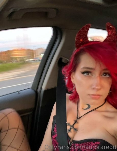 auroraredd model art pics