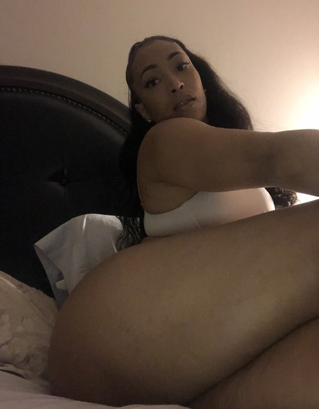 robynbanks model hot galleries