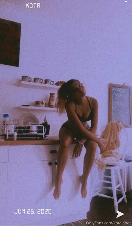 Kota Jane star beautiful img