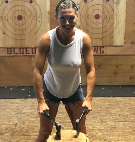 Callie Bundy model high quality galleries