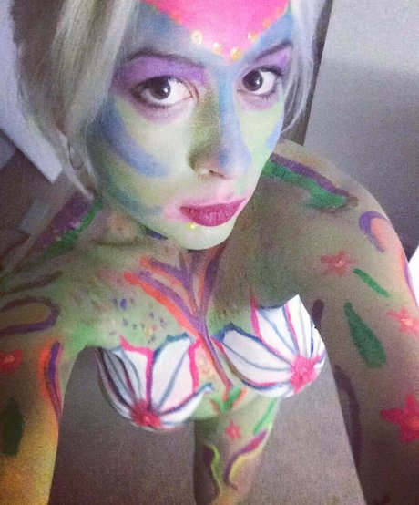 Uli Krown free pornstar images