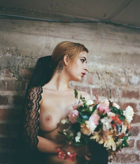 Uli Krown porn star gallery