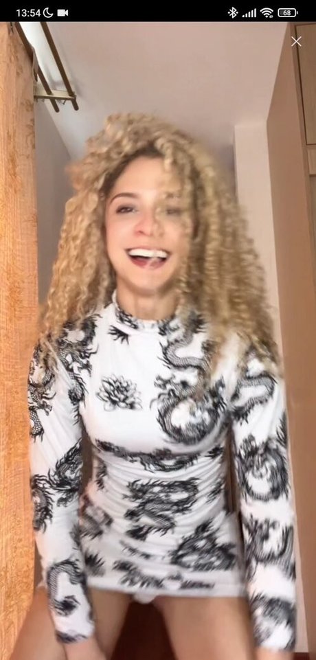 official miel erotic star archive