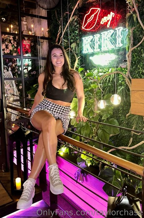 taylorchase pornstar sexy images