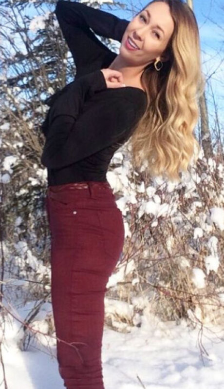 Kelsey Baile nude pornstar photos