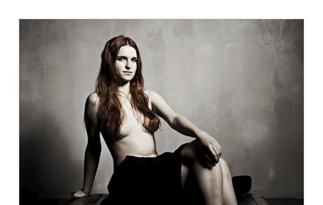 helena bun top model img