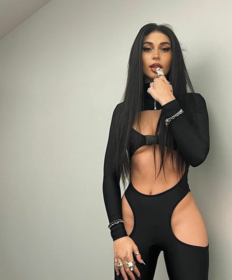 hot mature onlyfans beautiful image