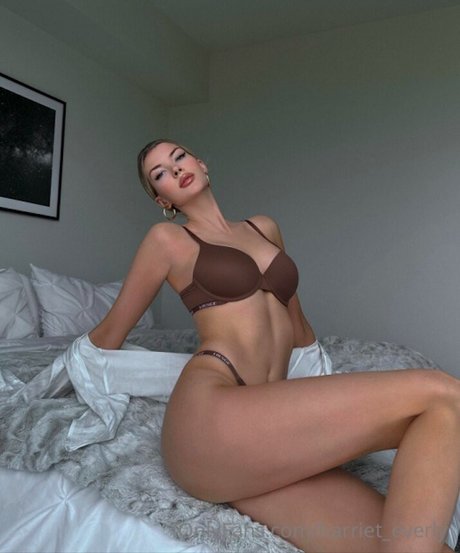 Harriet Everly nice model galleries