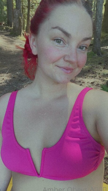 amberobeys sexy model galleries