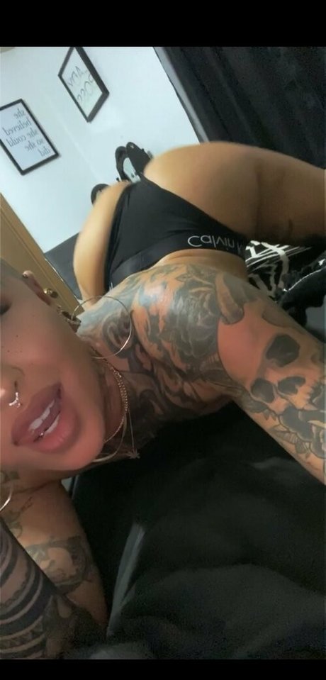 sabelxxx1212 adult model picture