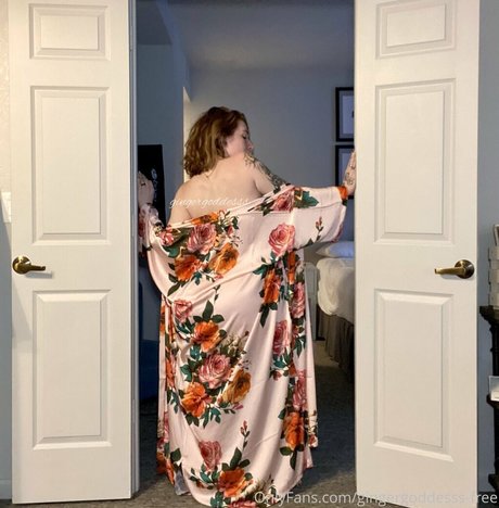 gingergoddesss free exclusive pornstar gallery