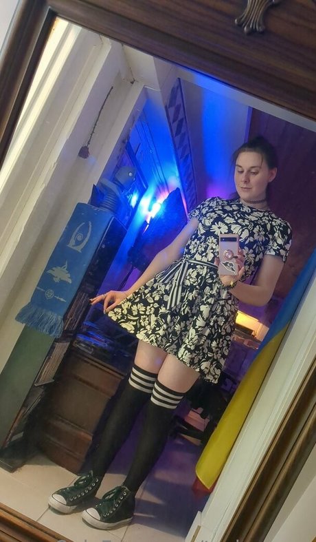 tesla nova xxx actress images