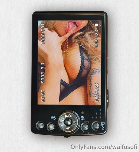 waifusofi sexy model archive