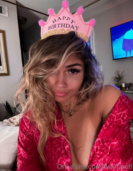 waifusofi art star images