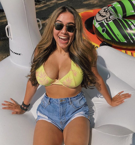 Nilaiyah Rey sex star photo