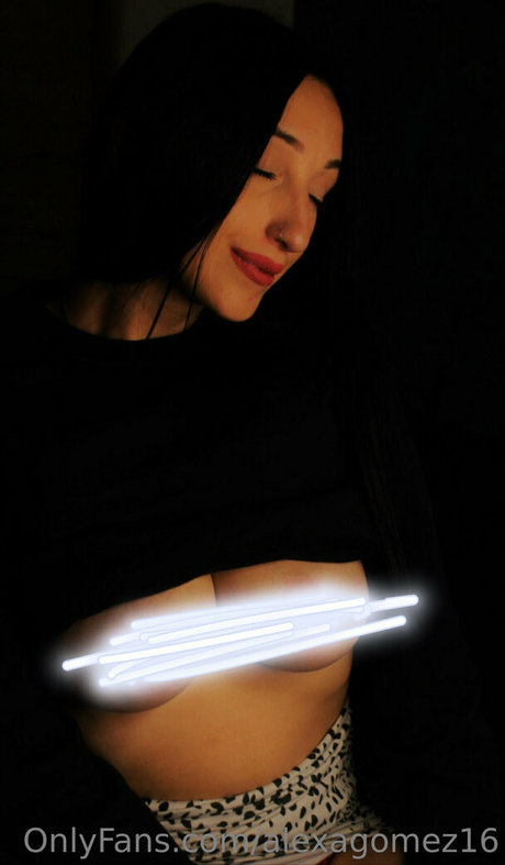 alexagomez16 star adult pictures