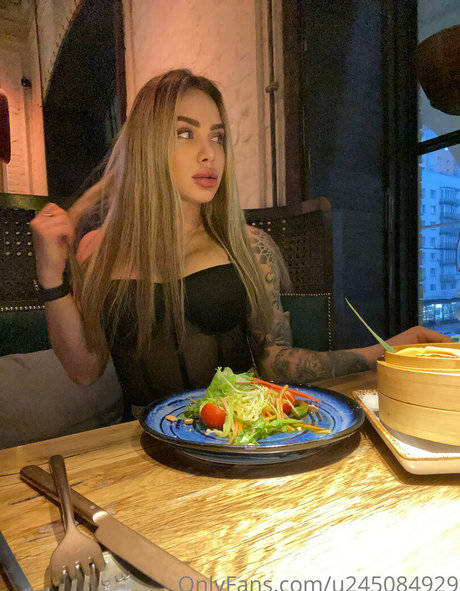 olga le belier model best pics