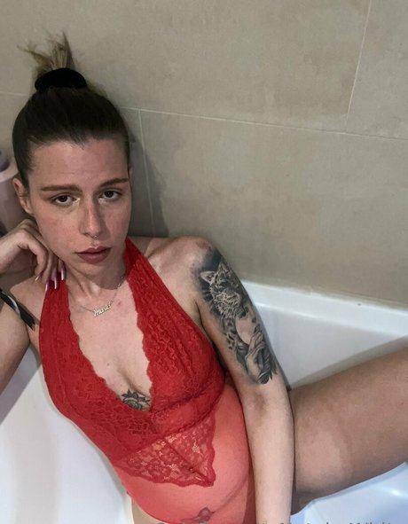 itsnatashawhite adult model images