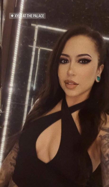 meghanelle pornstar nude photo