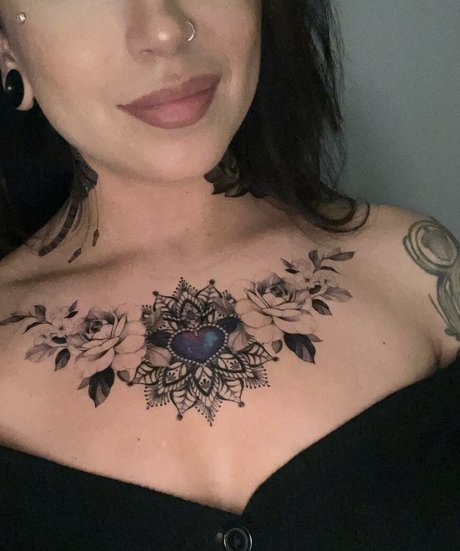 meghanelle star exclusive pics