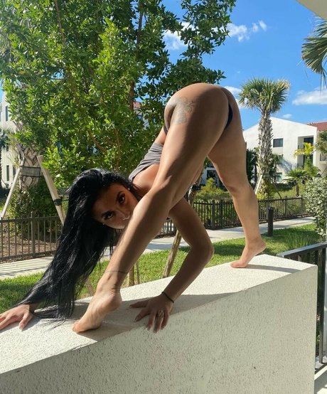 therealchile star erotic galleries