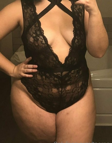 taerap pornstar beautiful img