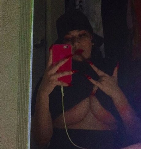 mature asian onlyfans hd picture