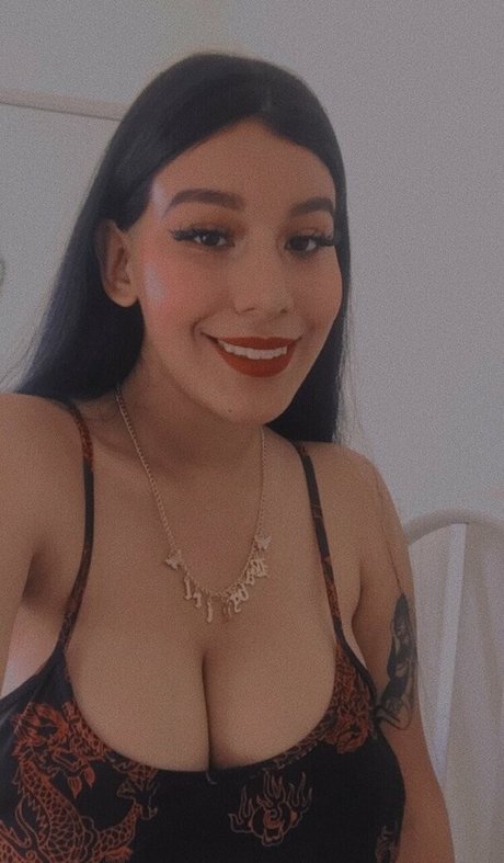 Fernanda V sexy star pictures