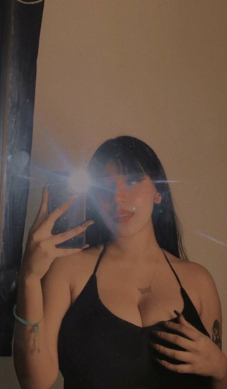 Fernanda V star erotic pics