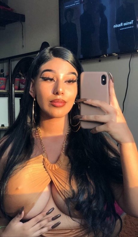 Fernanda V star naked archive