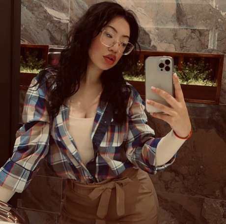 Sabac beautiful model pics