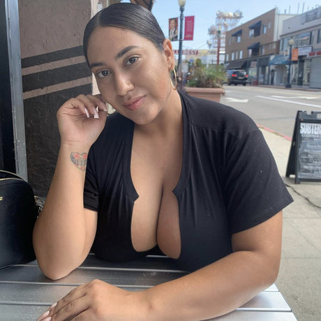 realroses star perfect archive