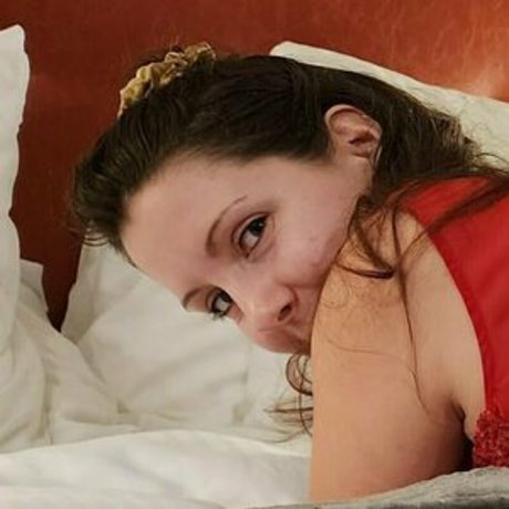 feetbeth pornstar sexy pictures