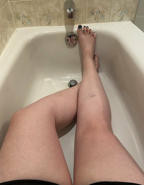 amazonjacq Quick model image