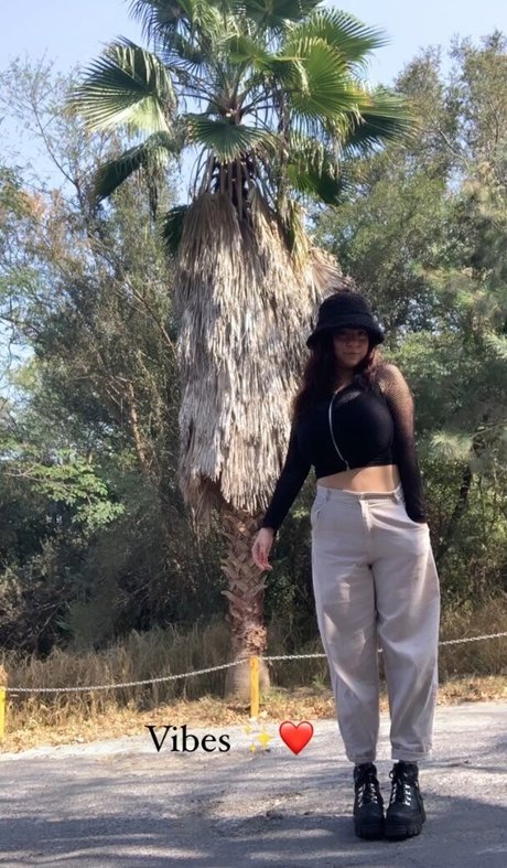 Josahandry Lia xxx pornstar galleries